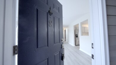 Building Photo - 136 Brookland Ct