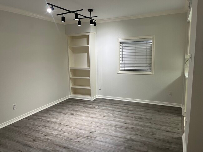 Foto del edificio - McDuffie Place LTD
