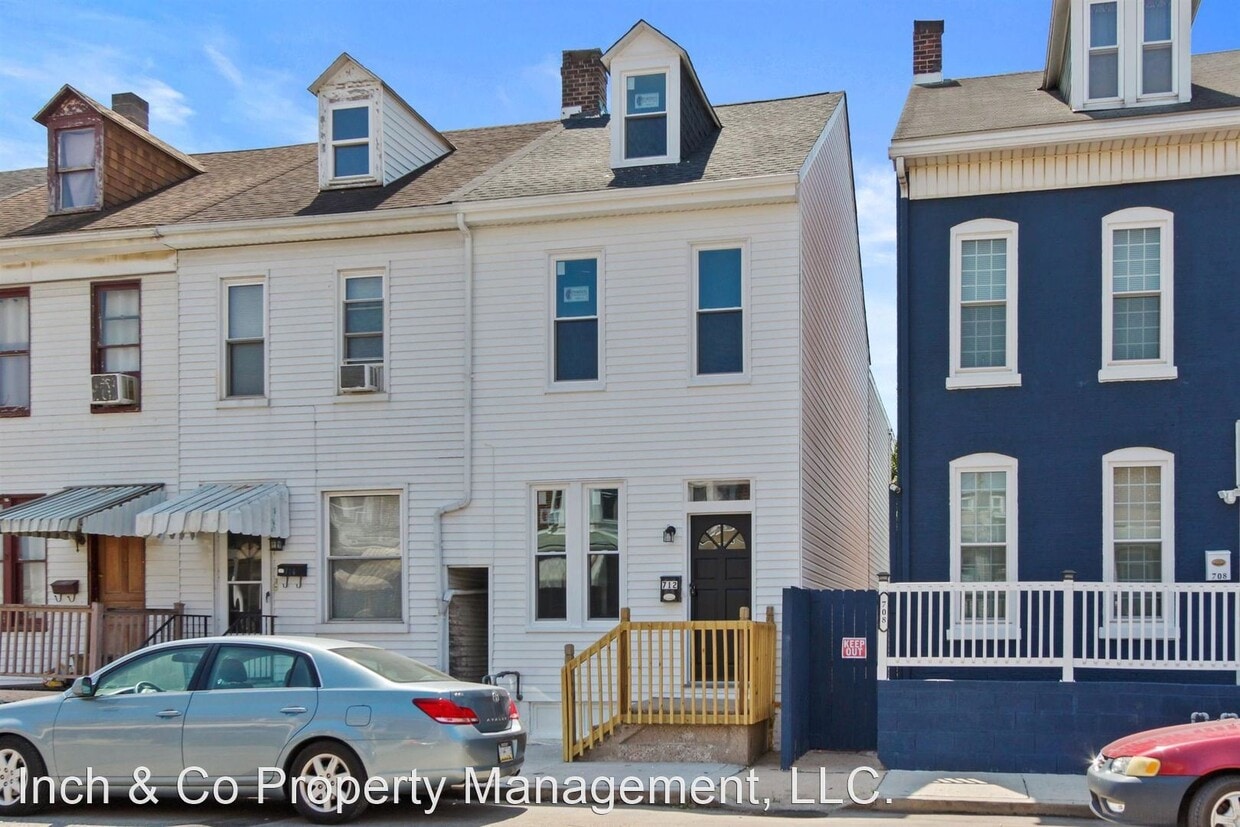 3 br, 1.5 bath House 712 Wallace St House Rental in York, PA
