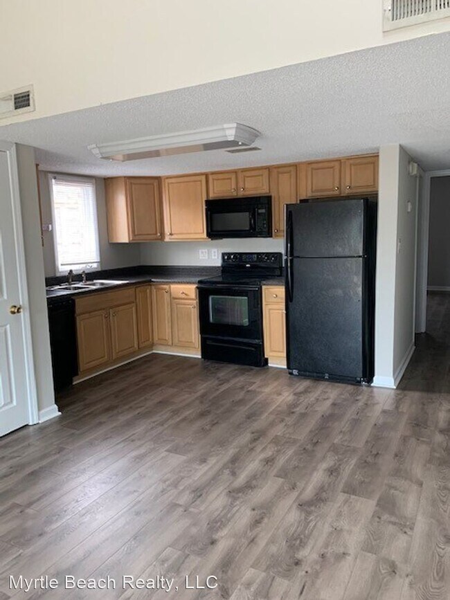 Building Photo - 205 Double Eagle Dr