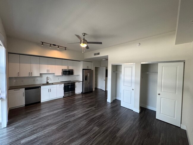 Foto del edificio - 430 NE 31st St
