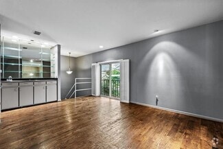 Building Photo - 3624 Reagan St