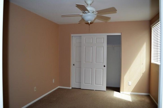 Foto del edificio - 257 Overleaf Way