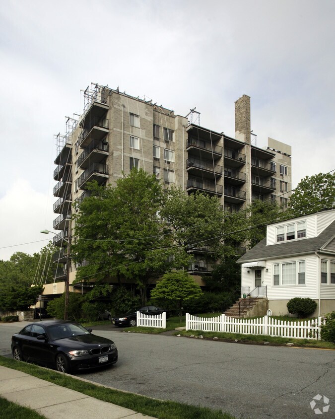 Foto del edificio - Imperial House Apartments