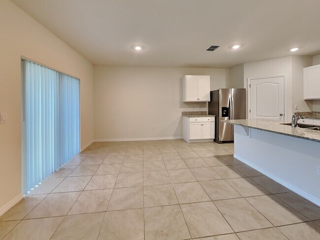 Foto del edificio - 1417 Sugarwood St