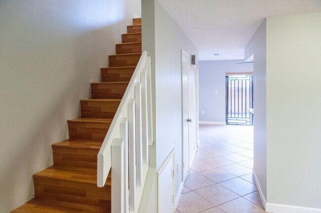 Foto del edificio - 3869 SW 99th Ave