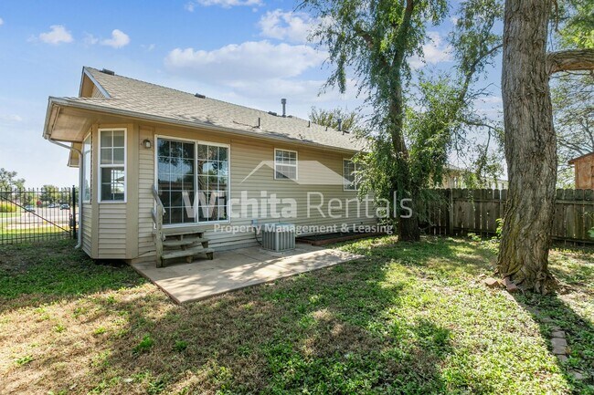 Foto del edificio - 5 N Hopper Dr