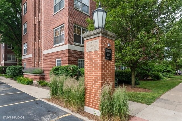 Foto del edificio - 2730 Hampton Pkwy