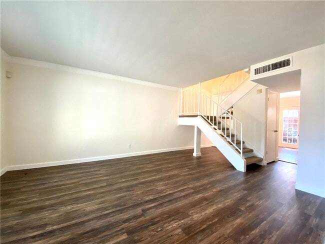 Foto del edificio - 9535 Quail Village Ln