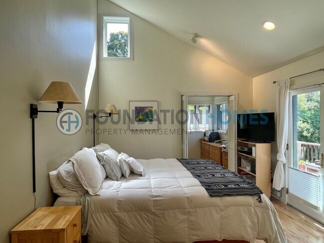 Foto del edificio - Beautiful Ross Cottage - Views - Pool - FOUNDATION