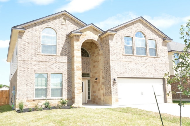 Building Photo - 5902 Ambrose Cir