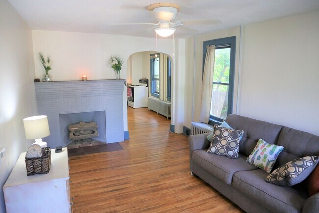 Foto del edificio - 412 Hudson St