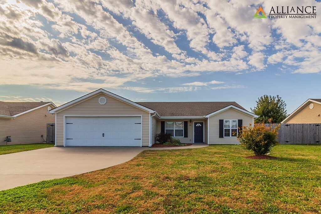 Primary Photo - 360° VIRTUAL TOUR ~ Captivating Home!