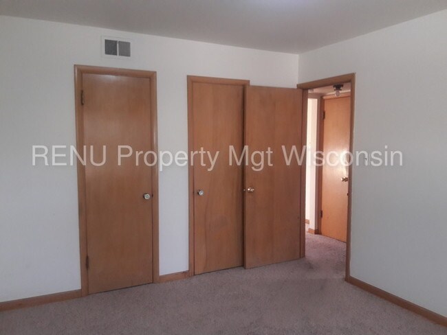 Building Photo - 7240 W Burleigh St