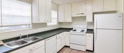 Foto del edificio - 2397 Gregory Dr