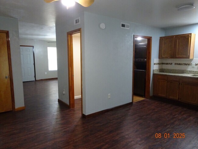 Foto del edificio - 3 Bedroom Duplex in Hampton for rent