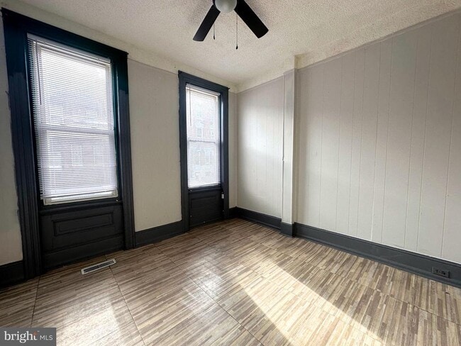 Building Photo - 2528 N 5th St