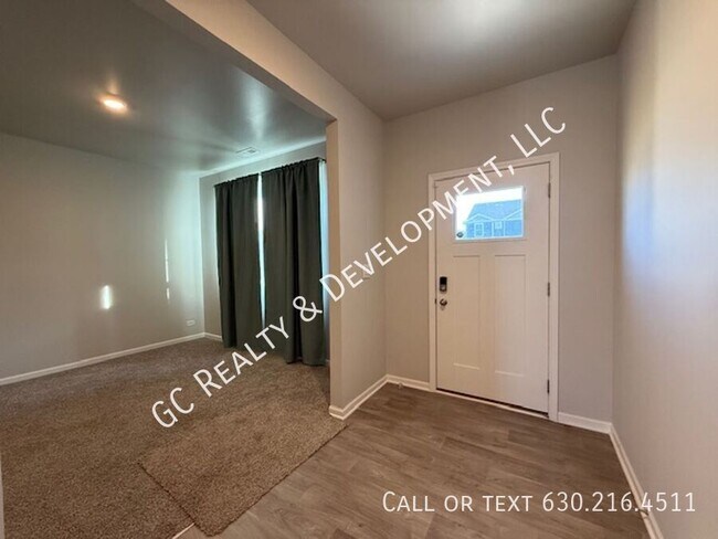 Foto del edificio - 1694 Cottage Dr