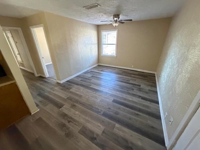 Foto del edificio - 702 Viewcrest Dr