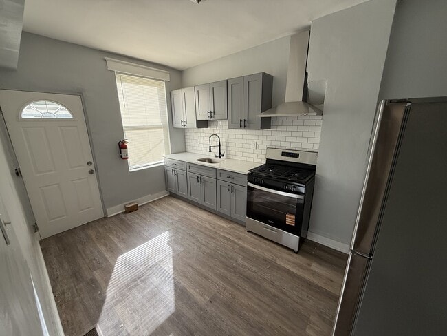 Foto del edificio - 1456 Kaighns Ave