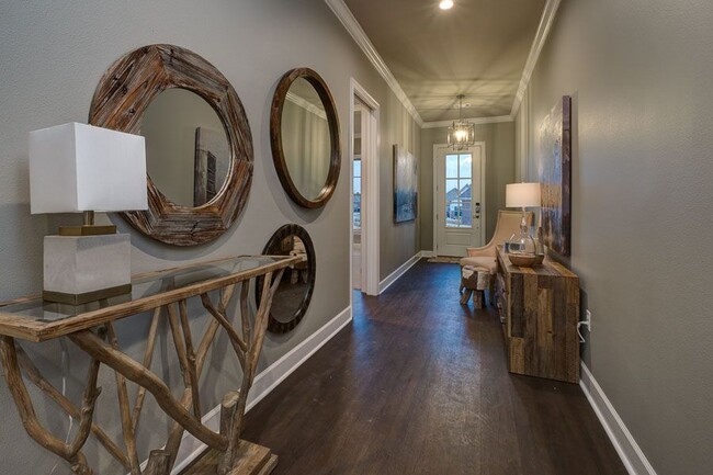 Building Photo - 32 Chenal Village Cir
