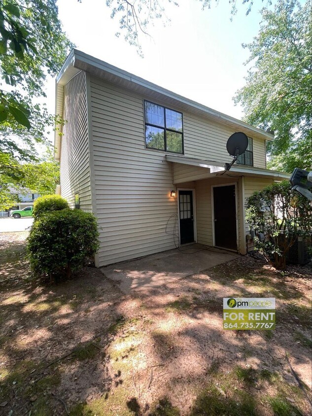 Building Photo - Pointer Ln 19