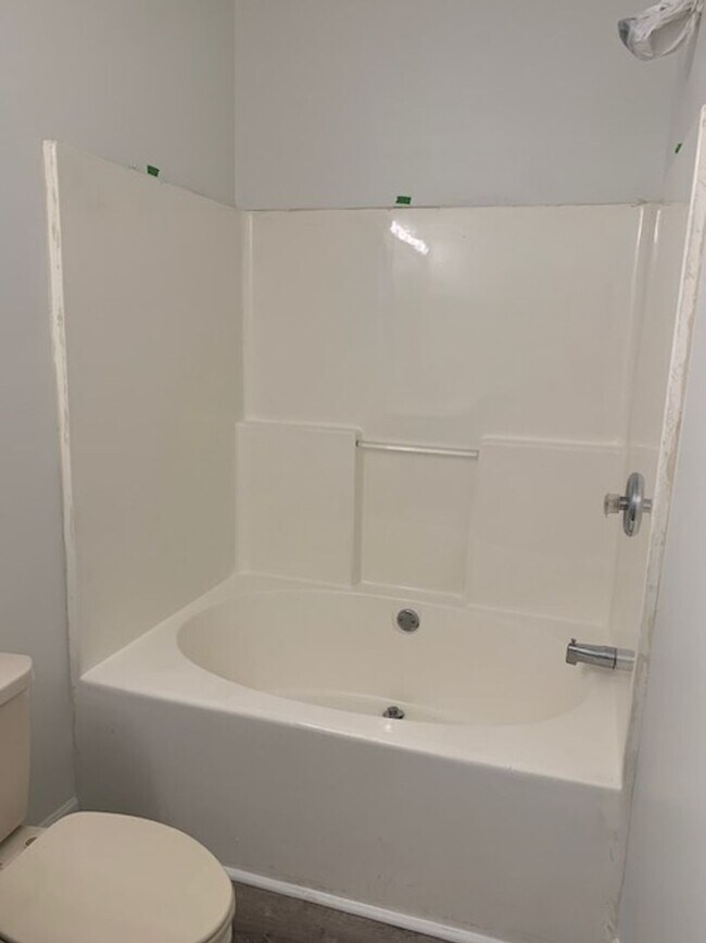 Foto del edificio - Awesome & Affordable - 3br/3bth Near Meharry, Midtown, & Downtown!!