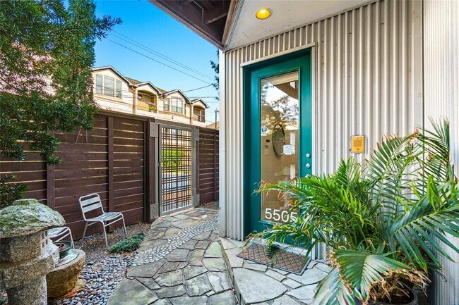 Foto del edificio - 5505 Blossom St