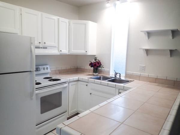 Building Photo - 6913 Totara Pl
