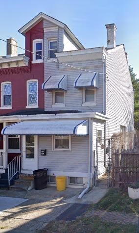 Building Photo - 159 Locust St