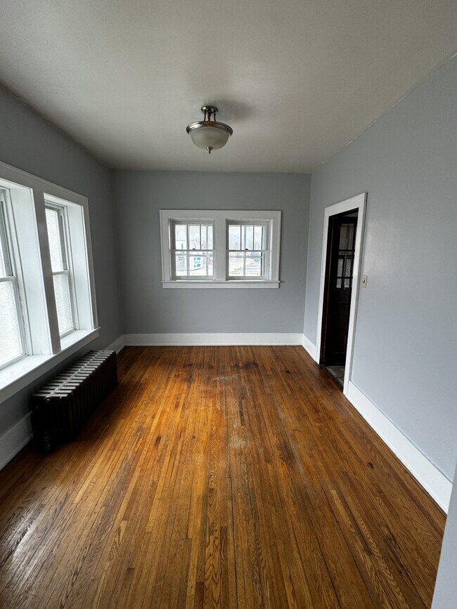 Foto del edificio - 439 Eagle School Rd