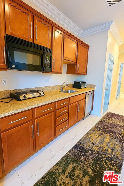 Foto del edificio - 6913 Stillbrook Way