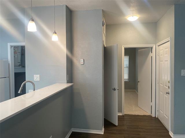 Foto del edificio - 4103 Esters Rd