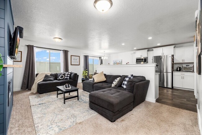 Foto del edificio - 318 Wren Hill Ln