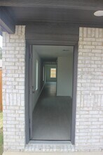 Building Photo - 3128 Twisted Myrtle Dr