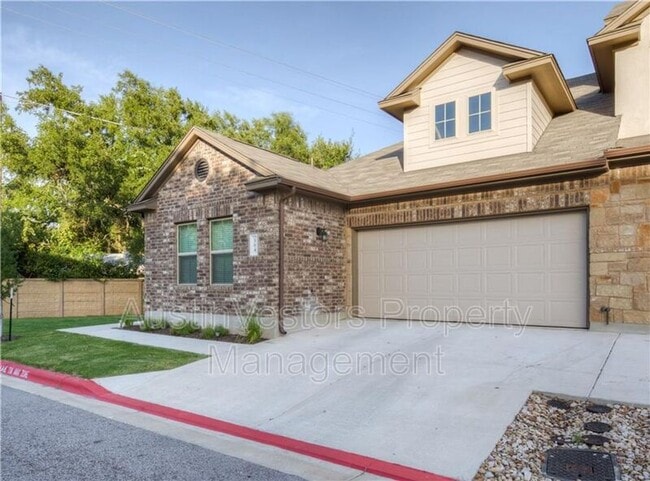 Foto del edificio - 2304 S Lakeline Blvd