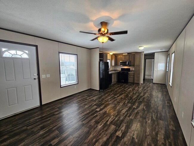 Building Photo - 158 Rodeo Dr