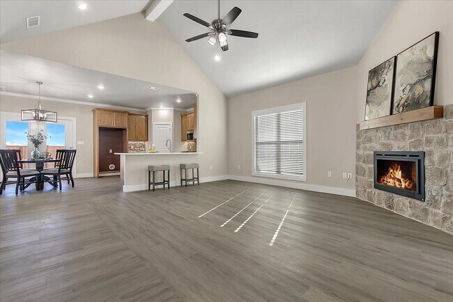 Building Photo - 133 Calvin Dr