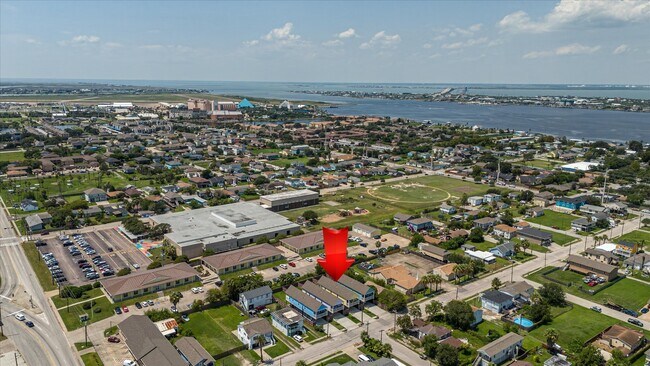 Building Photo - 2305 67th St