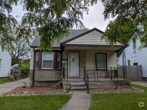 Building Photo - 19660 Kenosha St