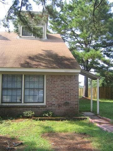 Building Photo - 4009 Chipola St