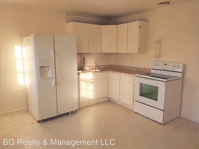 Foto del edificio - 3 br, 1 bath House - 901 Priscilla Lane