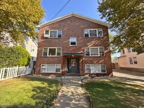 Building Photo - 2063 Elizabeth Ave