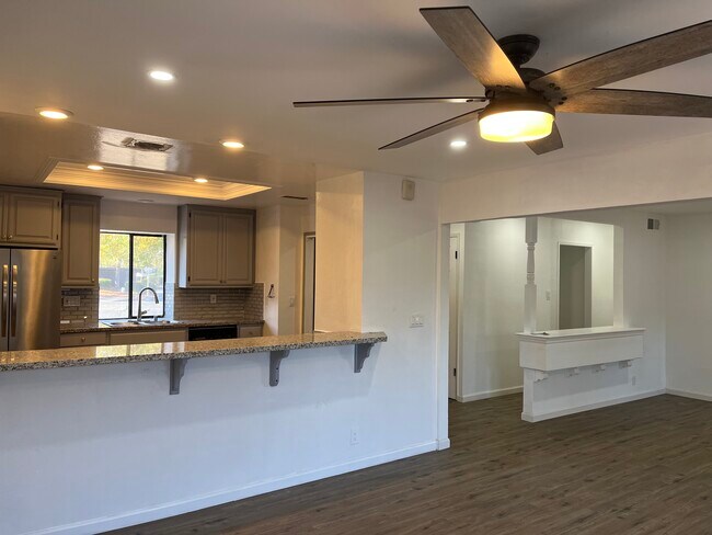 Foto del edificio - 4219 Cowell Rd