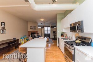 Building Photo - 400 N Racine Ave