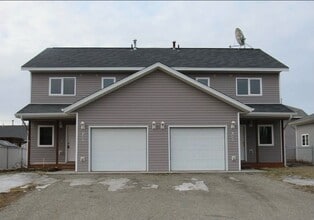 Building Photo - 1447 Joyce Dr