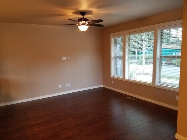 Foto del edificio - 3532 Hepburn St NE