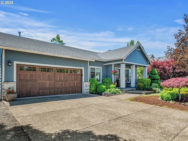 Foto principal - 30822 NW Brooking Ct