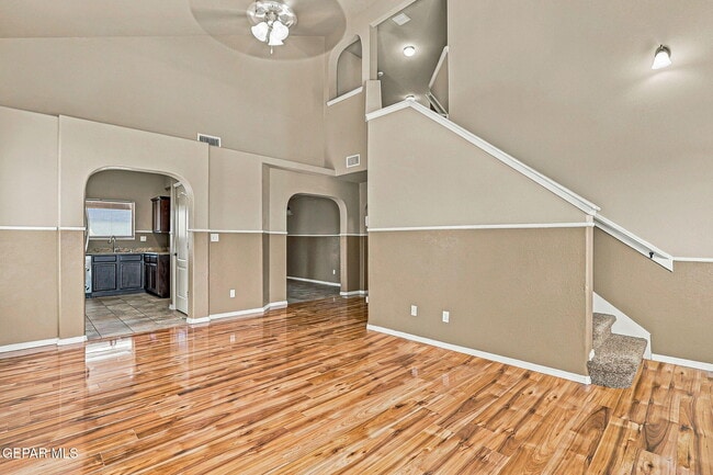Building Photo - 12121 Zavi Ln