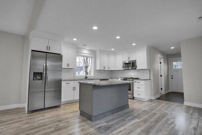 114 Middleboro Ave Unit 1, Taunton, MA 02718 Condo for Rent in